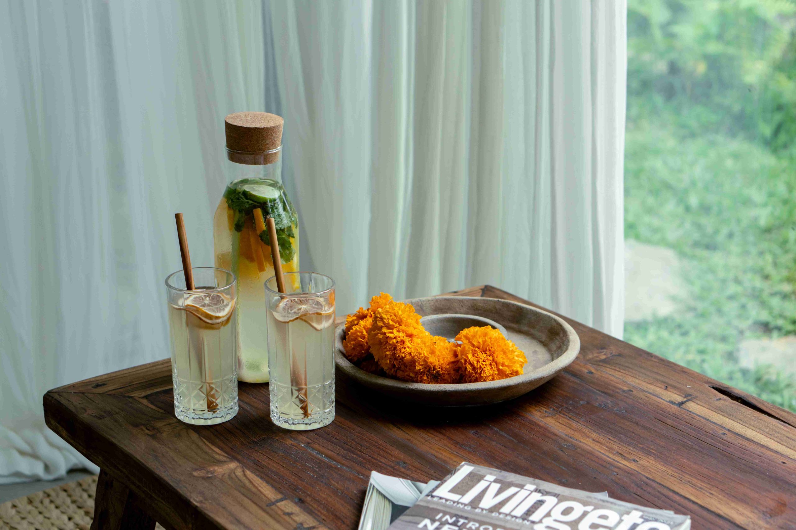 Utopia Ubud Concept Standard Suite With Jungle View Living Table