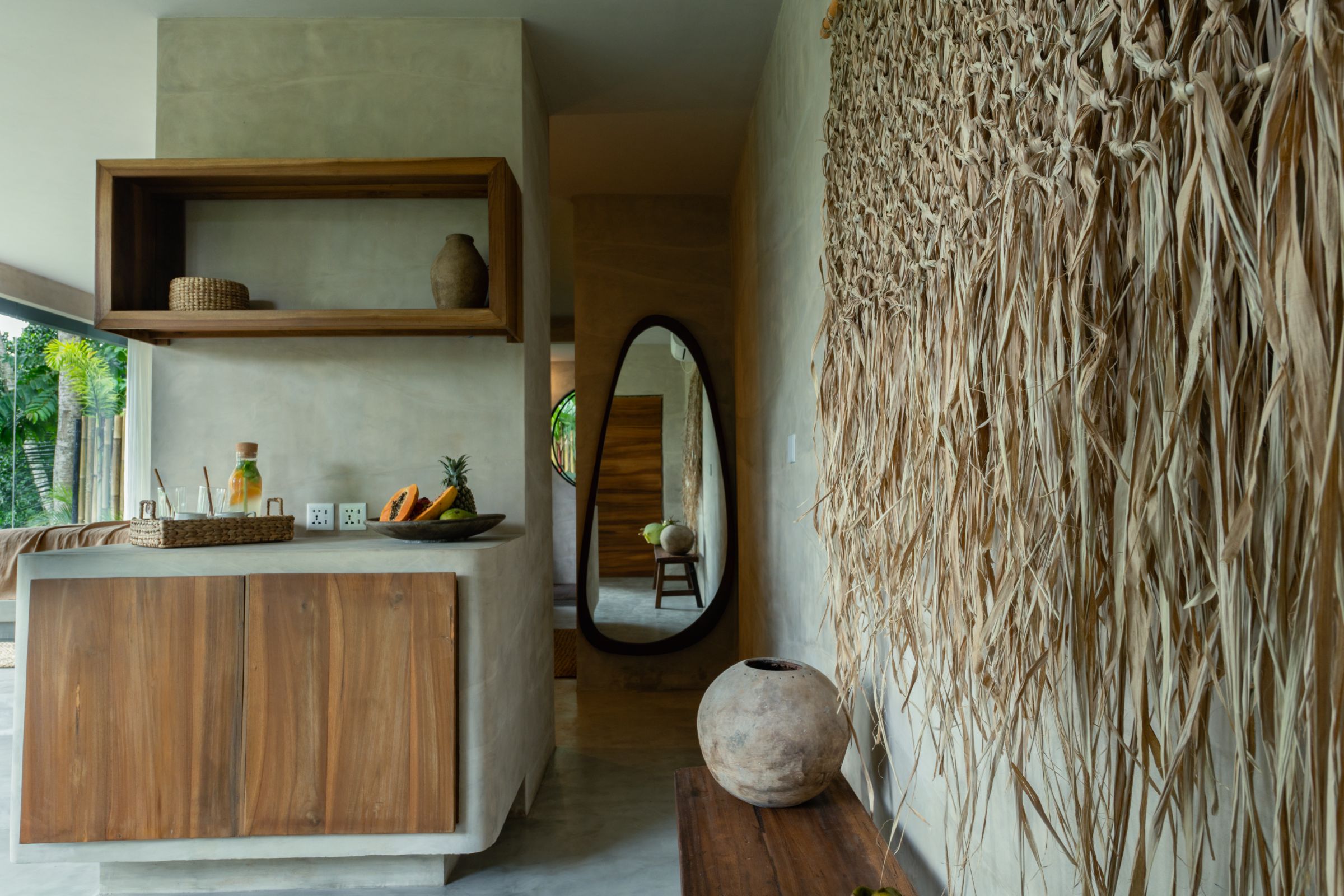 Utopia Ubud - Deluxe Suite With Private Pool Desk