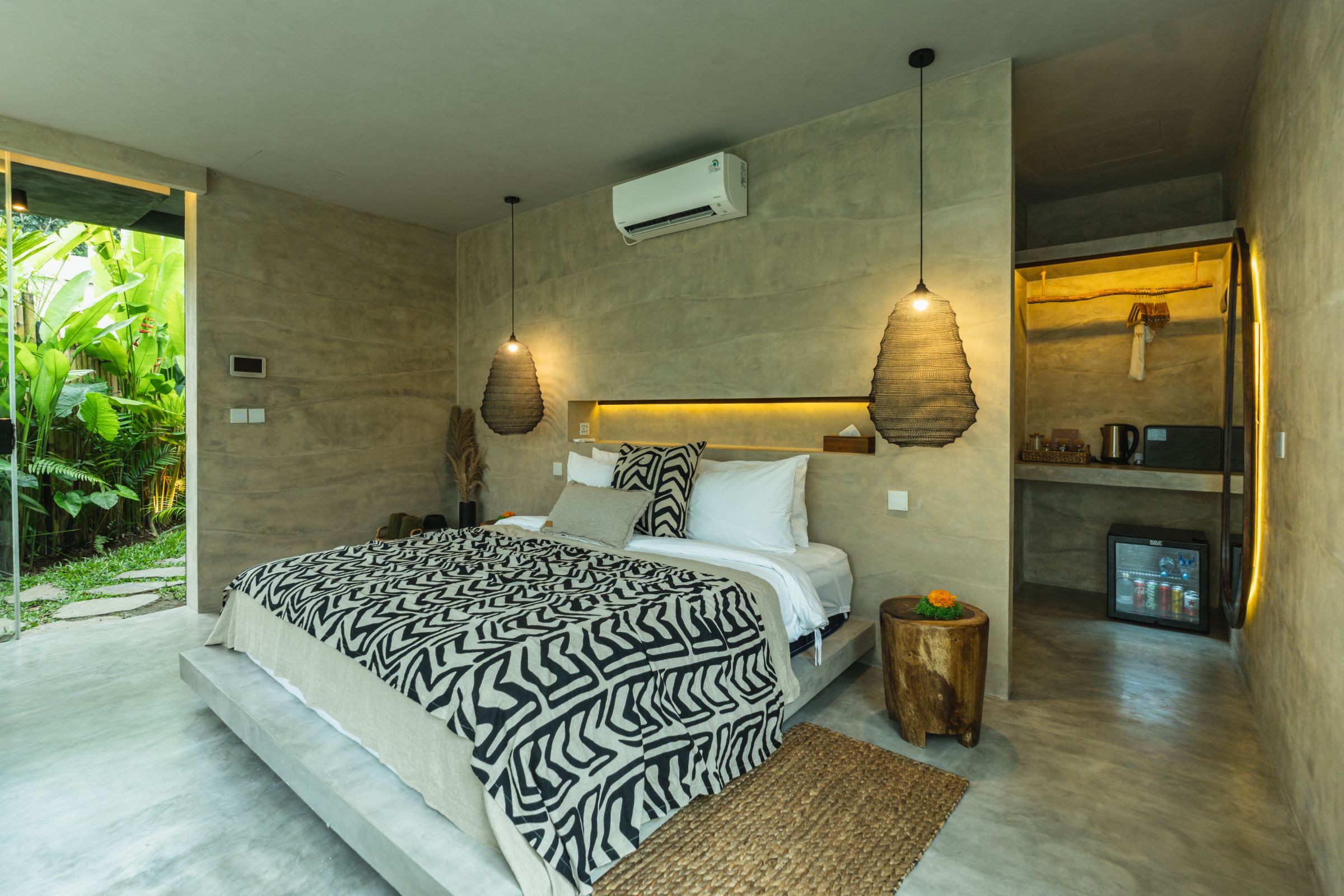 Utopia Concept Ubud Junior Suite with Private Pool Shower