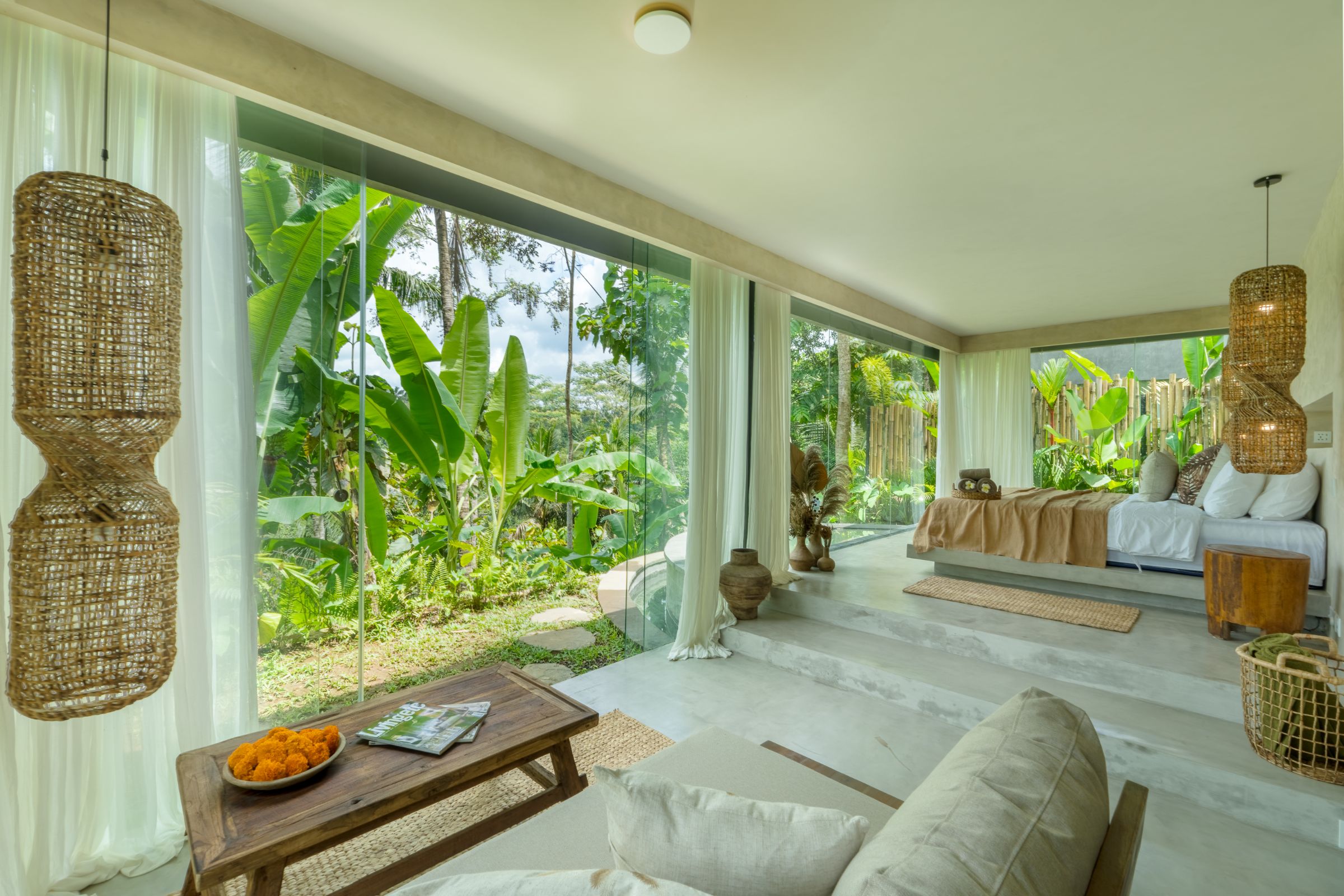 Deluxe Suite With Private Pool 13