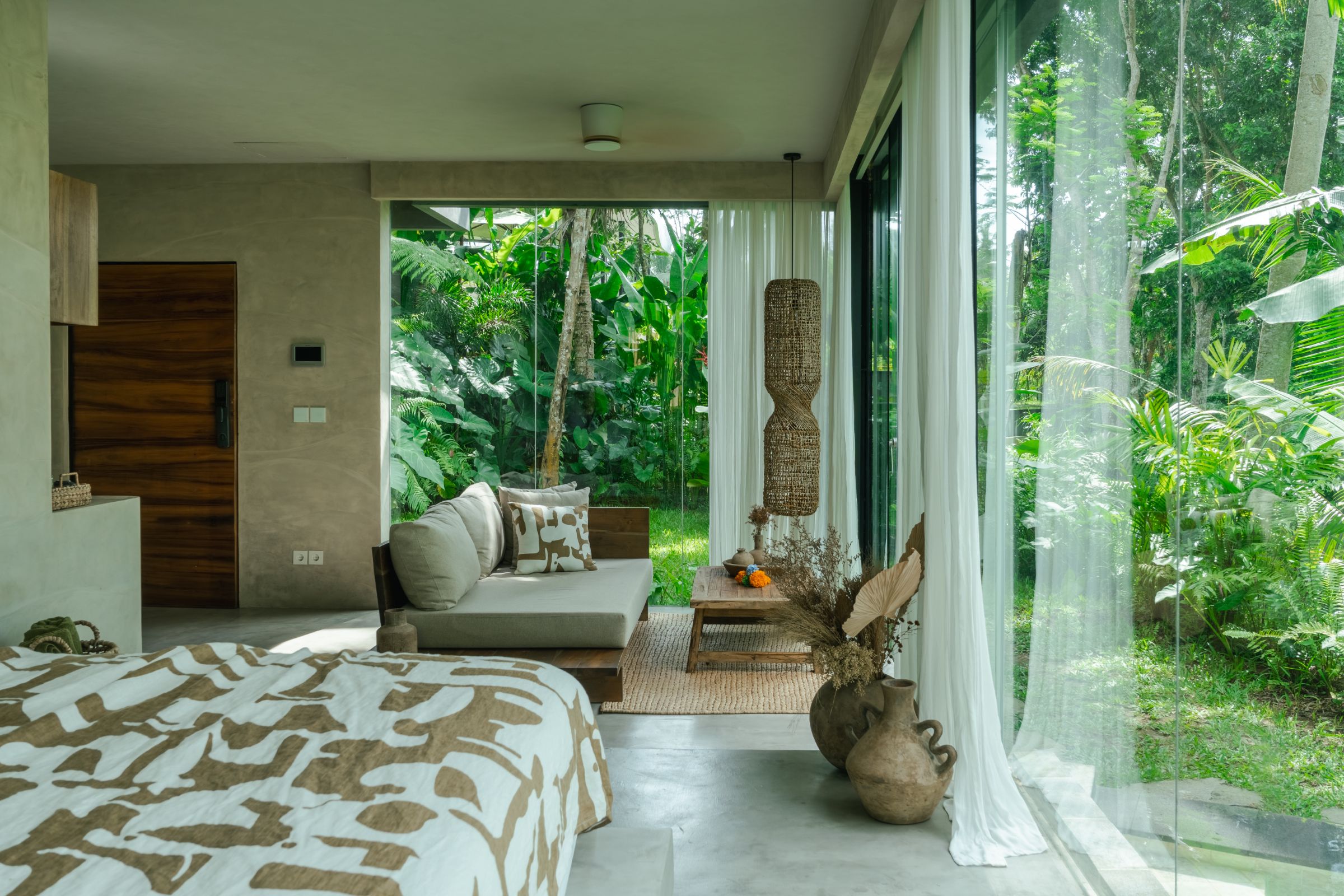 Deluxe Suite With Private Pool 9