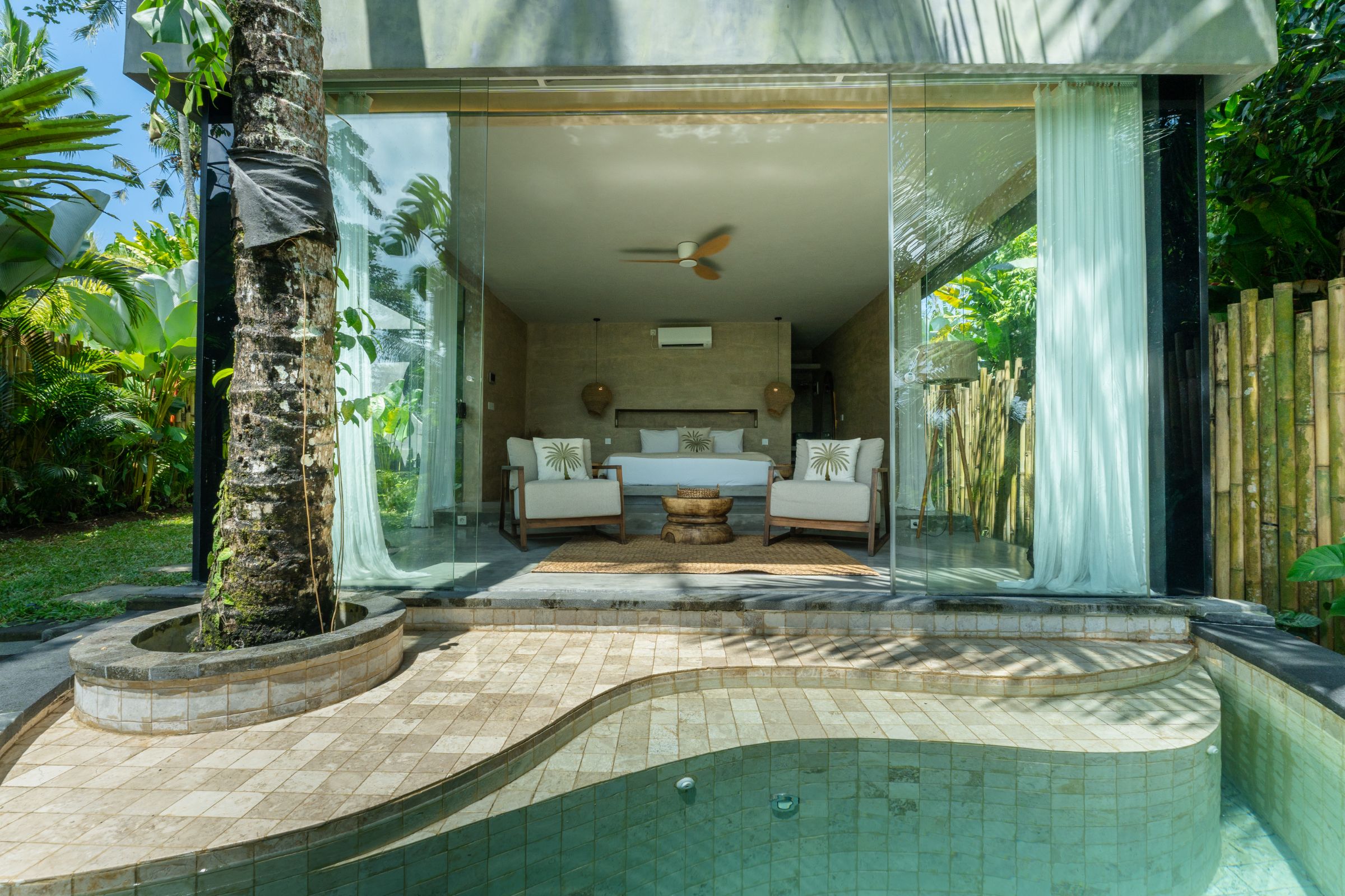 Junior Suite With Private Pool 14