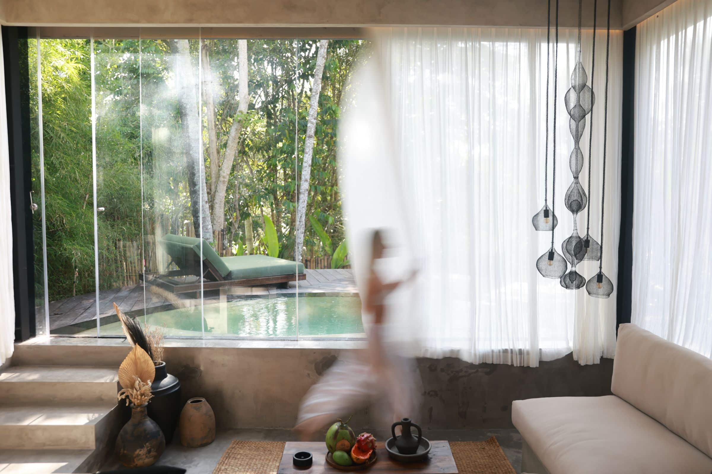 Grand Deluxe Suite With Private Pool & Bathtub 2